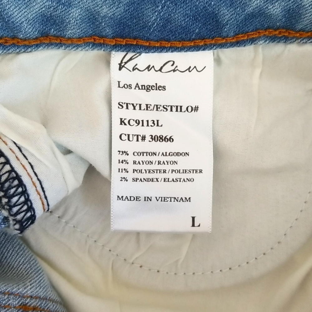 New Vici Charlotte High Rise Cuffed Denim Shorts - Picture 6 of 10